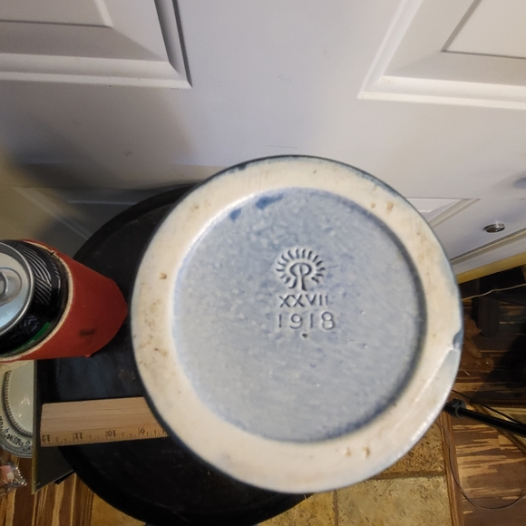 Antique Rookwood Matte Blue Vase circa 1927, 9" - Picture 11 of 16